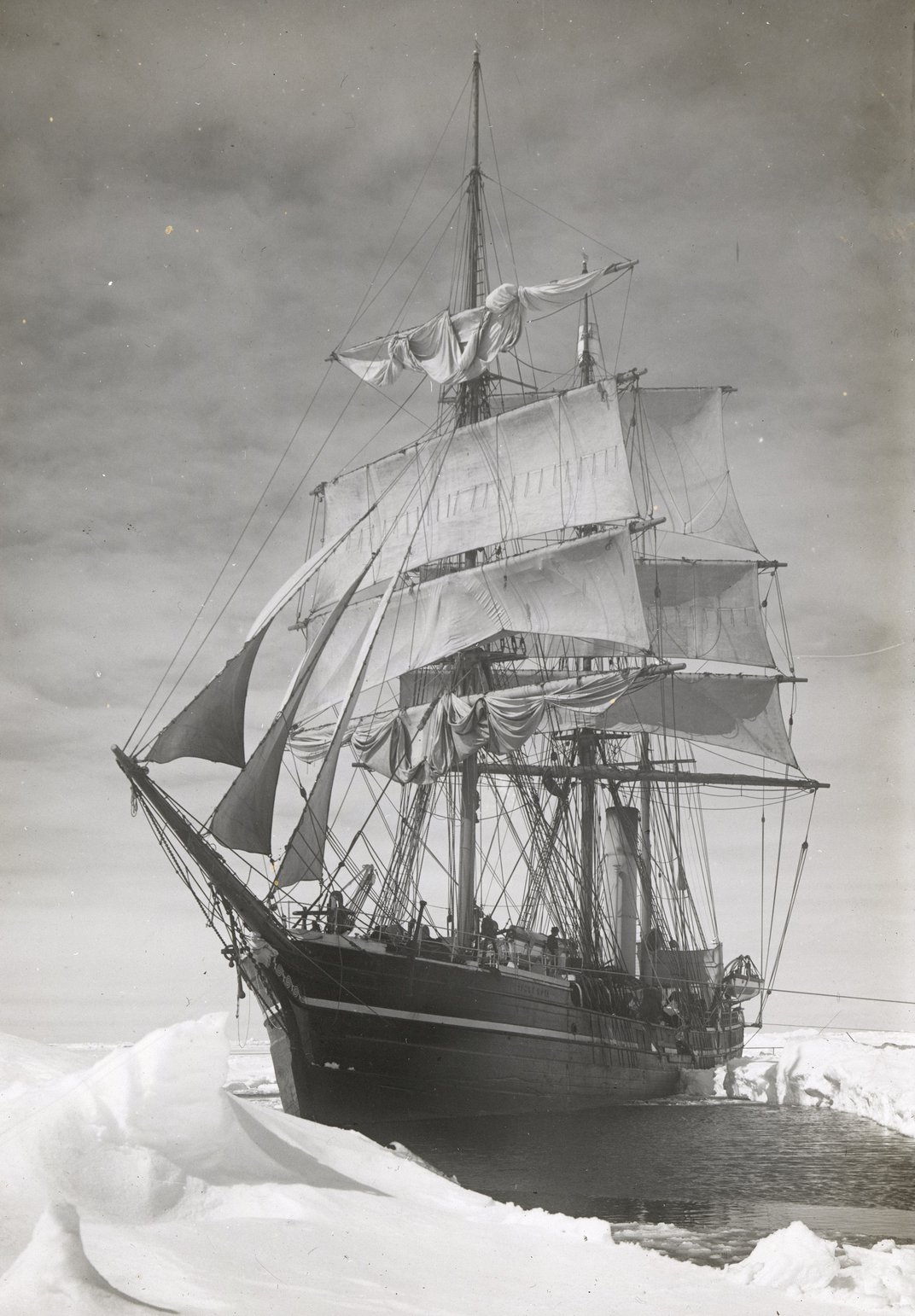 Early 20th-century ship stuck in ice