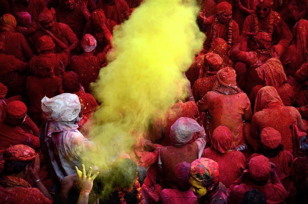 The Meaning Behind the Many Colors of India's Holi Festival