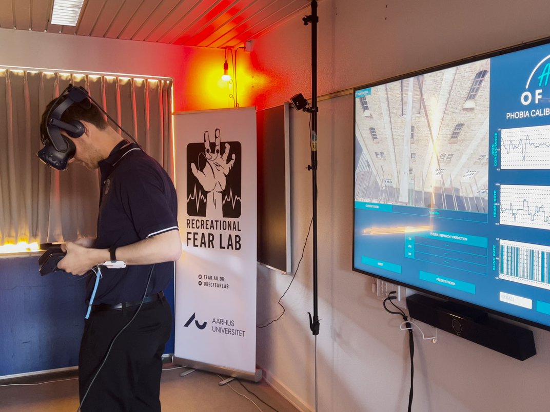 Virtual Reality in the Recreational Fear Lab